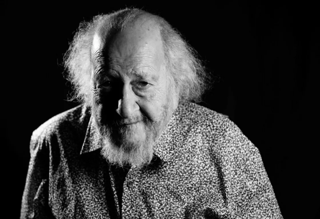 جورج بهجوري يثبت في التسعين أن الفن لا يشيخ