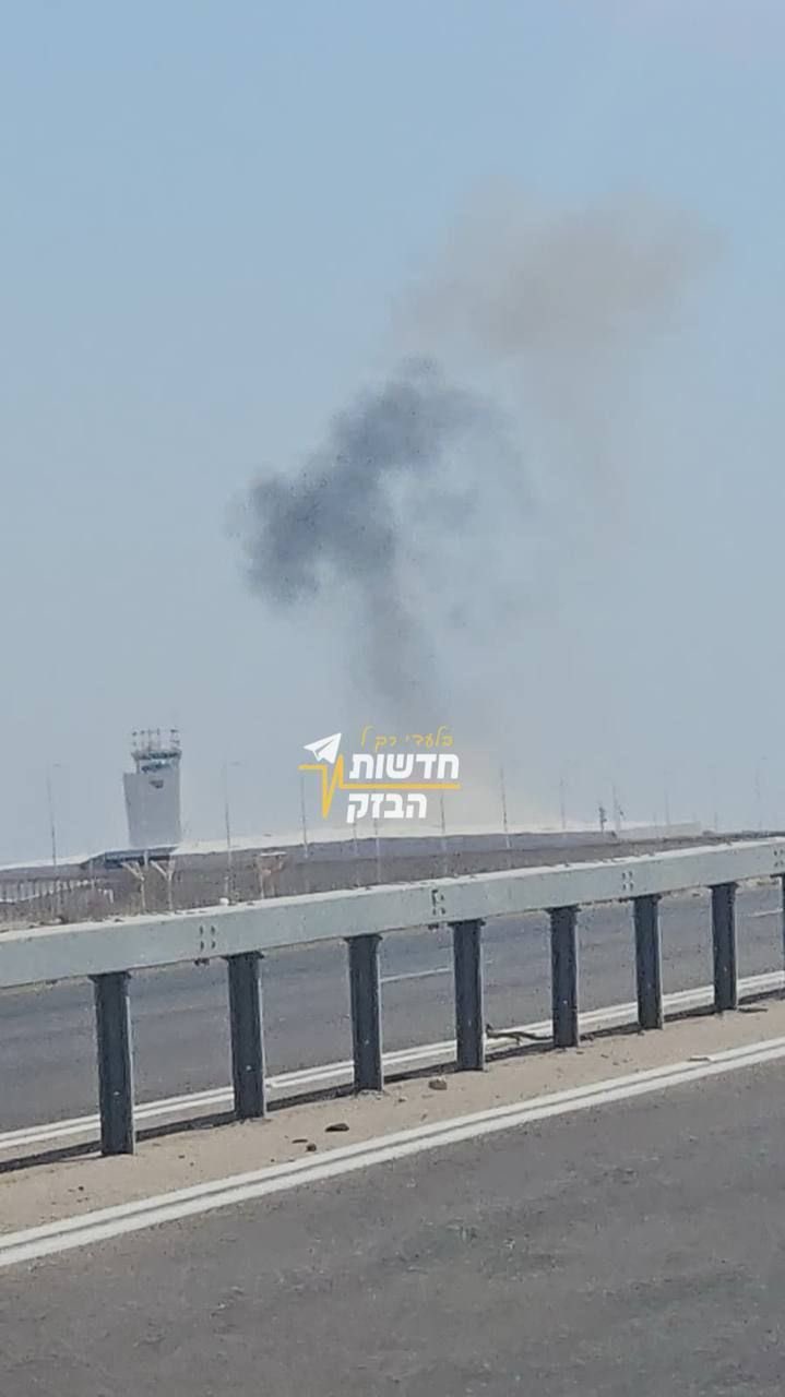 عاجل : مسيرة يمنية تصيب قاعة مطار اسرائيلي 