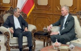 المبعوث الأممي يبحث مع مسؤول إيراني بمسقط خارظة الطريق لاتفاق السلام باليمن