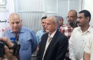 مدير عام صحة عدن يدشن مخيم طبي مجاني للأمراض المزمنة في خورمكسر