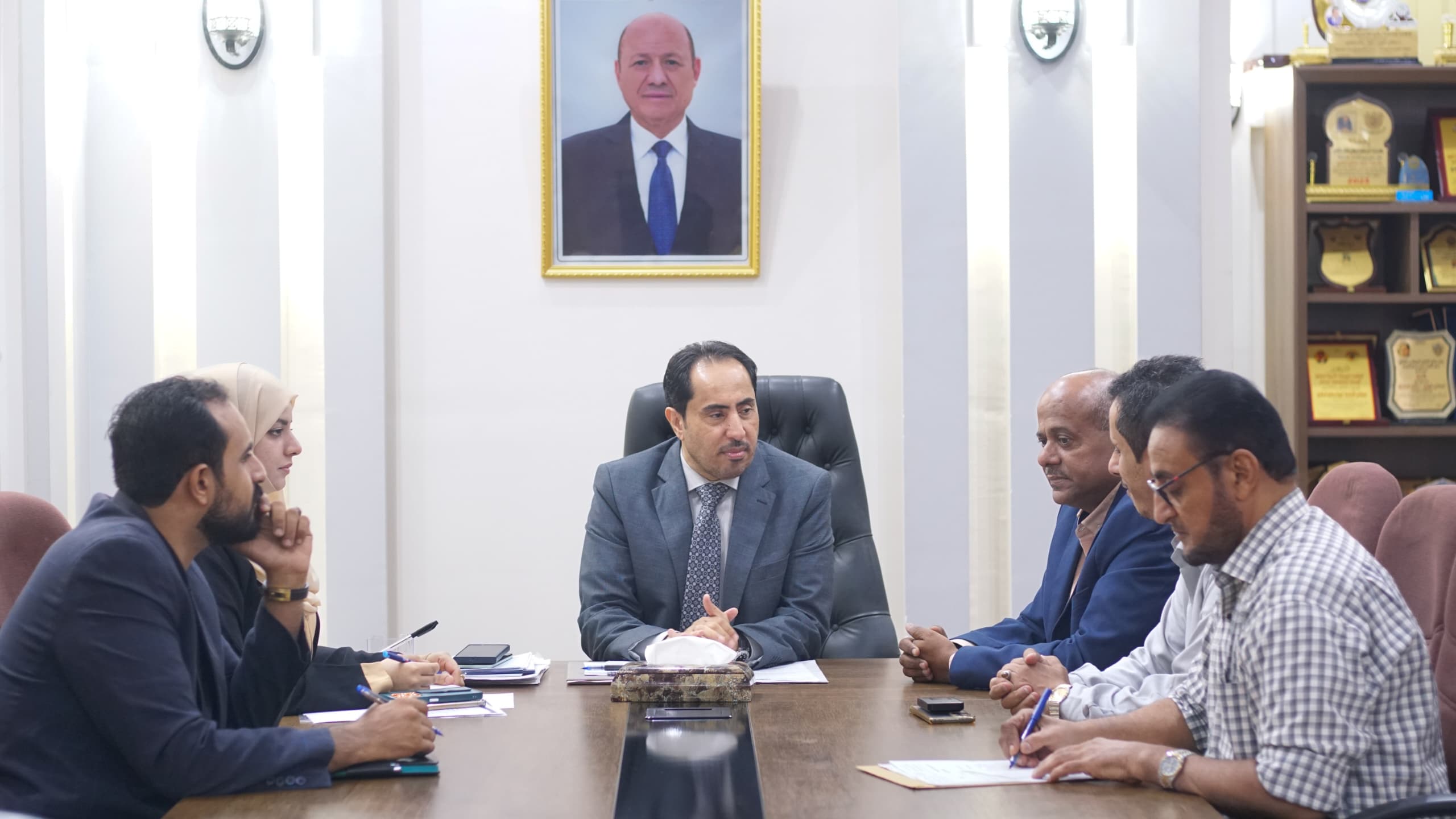 الوزير البكري يدعم مشاركة اليمن في 