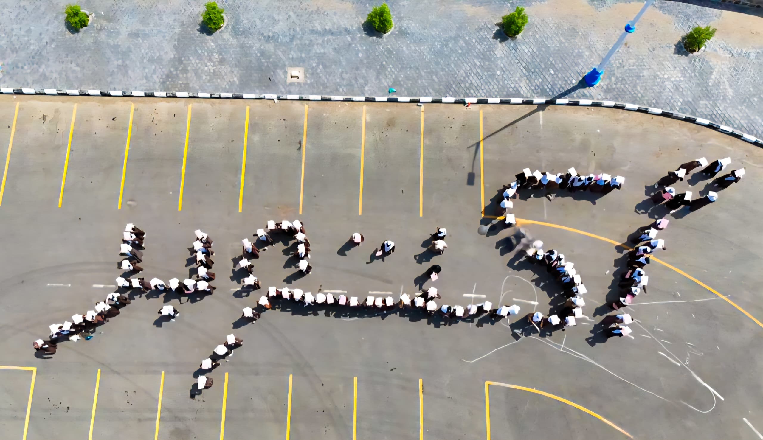 المؤسسة الوطنية لمكافحة السرطان بعدن تدشن فعاليات الشهر العالمي للتوعية بسرطان الثدي ( اكتوبر الوردي )