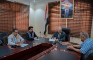وزير المياه والبيئة يوقّع اتفاقيتين لتنفيذ مشاريع في مأرب وأبين