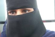 اليوم العالمي للعصا البيضاء رمزية النور وسط الظلام