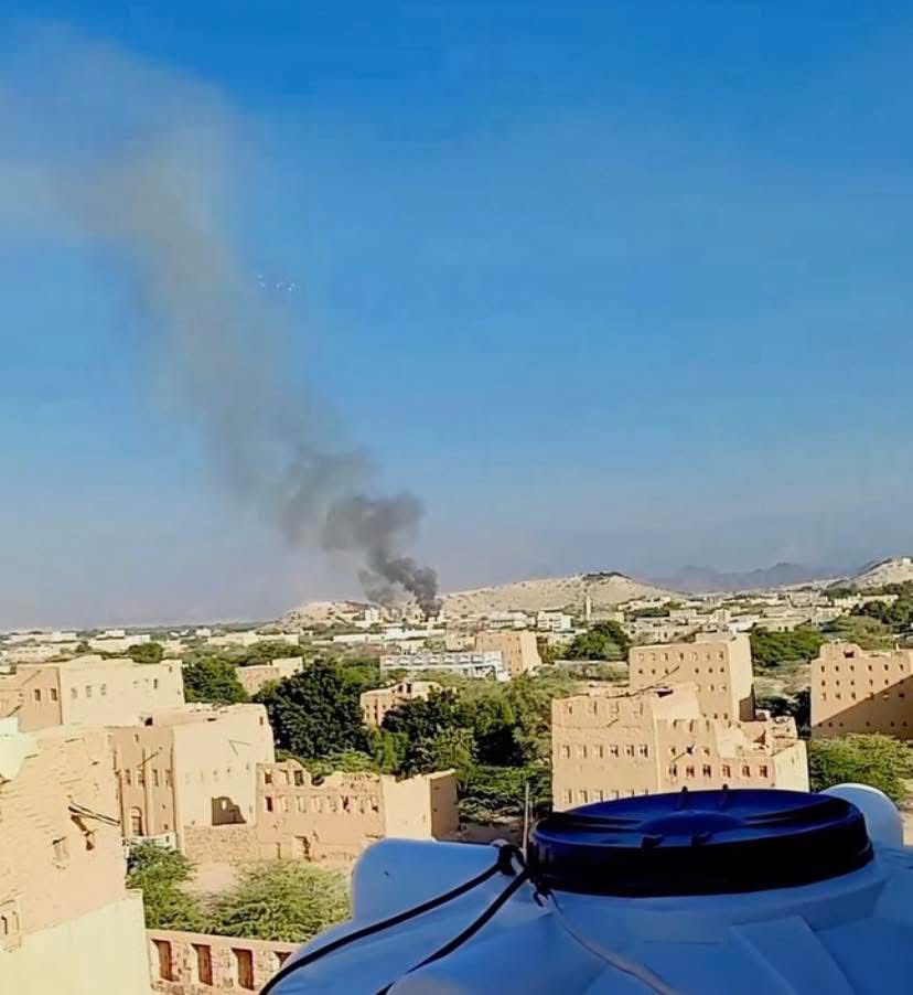 هجوم ارهابي وتفجير يستهدف مديرية المحفد أبين