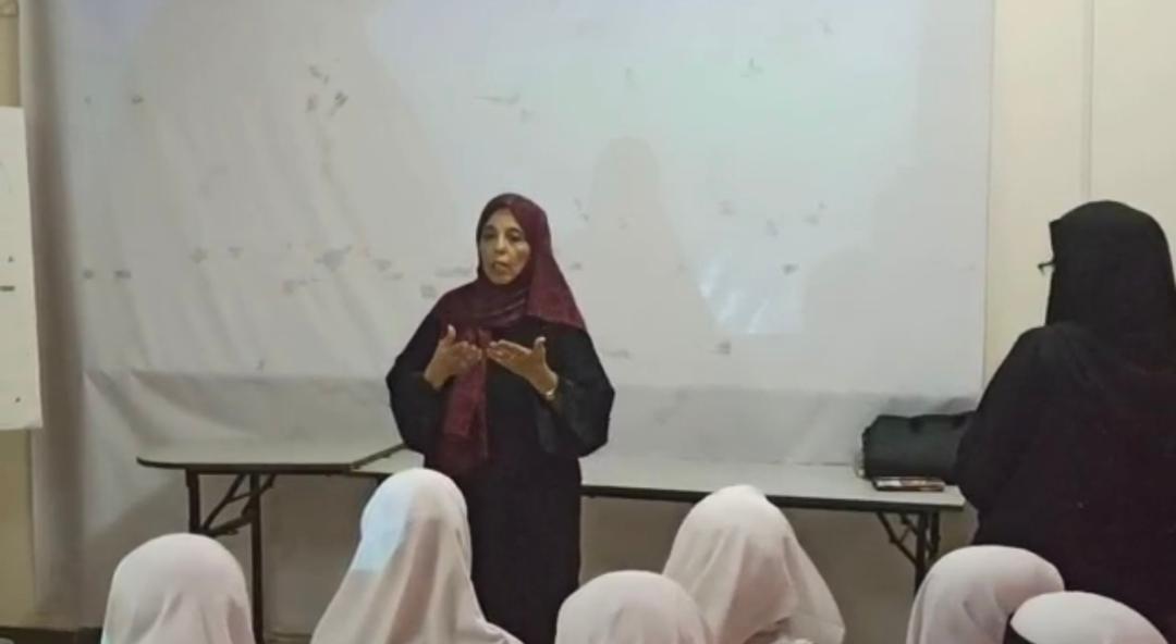 صحة صيرة تنفذ حملة توعوية حول التغذية السليمة في مدارس وثانوية المديرية