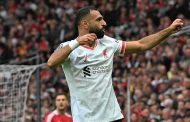 أسطورة ليفربول يحذر اللاعب محمد صلاح