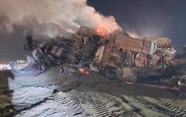 فاجعة.. اشتعال مركبتين وتفحم 15 شخصاً كانوا بداخلهما