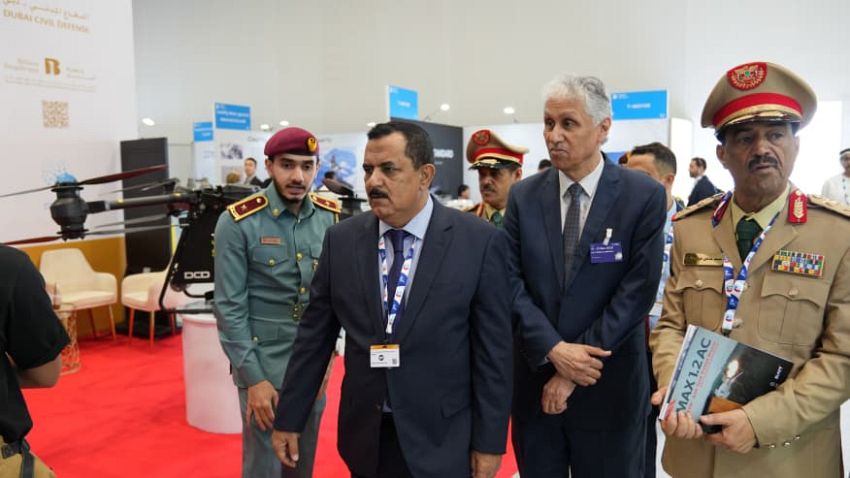 وزير الدفاع يحضر افتتاح معرض دبي للطيران 2025