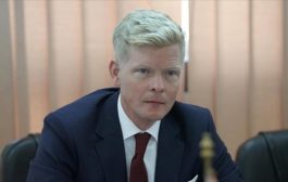 غروندبرغ يختتم زيارة إقليمية في إطار دفع عجلة تسوية سياسية تفاوضية في اليمن