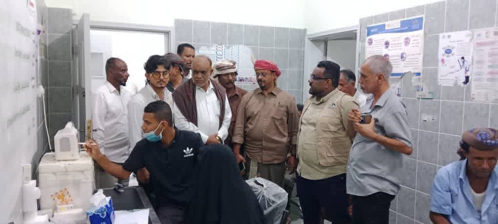 تدشين مخيم عمليات العيون المجاني بمستشفى سيحوت العام