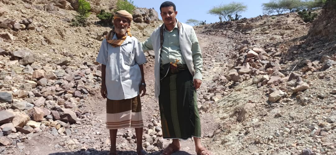 من عقبة فرعة بمسيمير لحج .. العميد الطيري يطلق مناشدة إنسانية لإنصاف قريته