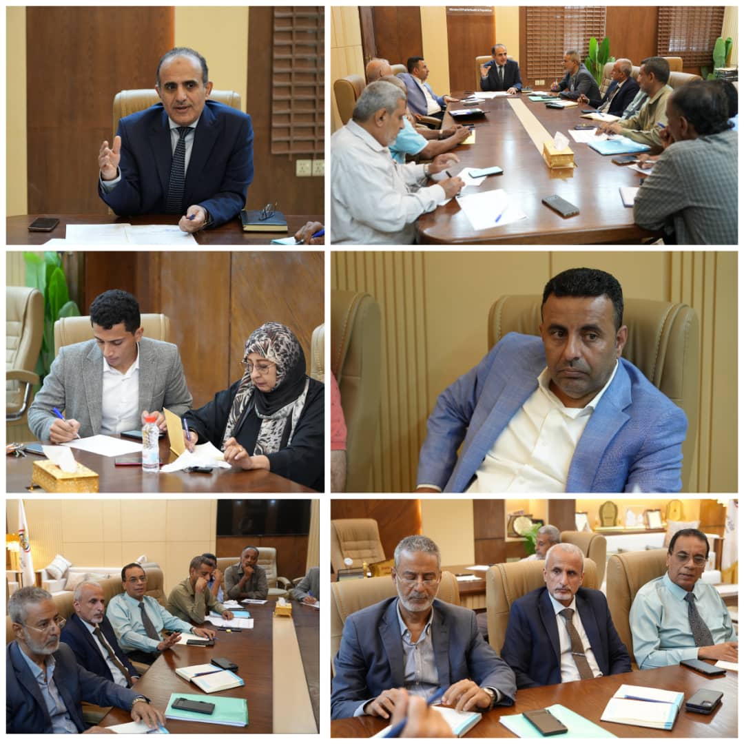 وزير الصحة العامة والسكان يترأس اجتماع لجنة الموازنة العامة للوزارة