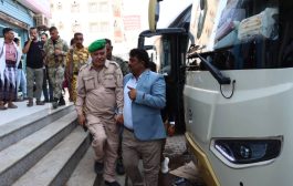 نزول لجنة فنية للتفتيش على حافلات النقل الجماعي بعدن