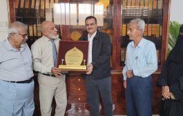 مدير عام المنصورة يتسلم درعاً تكريمياً من الجمعية الوطنية للبحث العلمي والتنمية المستدامة