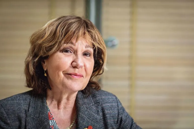 باحثة فرنسية: قيّم الغرب التي عاش عليها ثمانية عقود انهارت