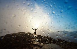 دول عربية تدعو لصلاة الاستسقاء وسط موجة جفاف مُتفاقم