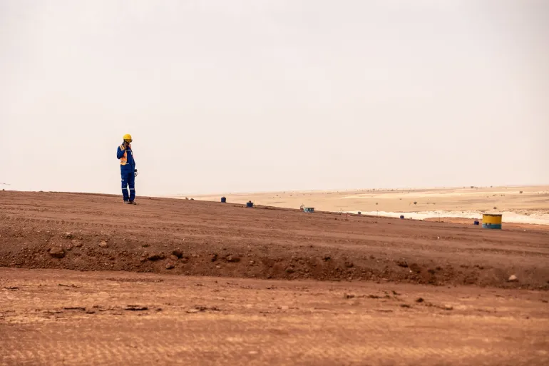 لوموند: مخاوف فرنسية من نقل ألف طن يورانيوم من النيجر لروسيا