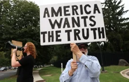 نيويورك تايمز: ما الذي يخشاه ترامب من كشف وثائق جيفري إبستين؟