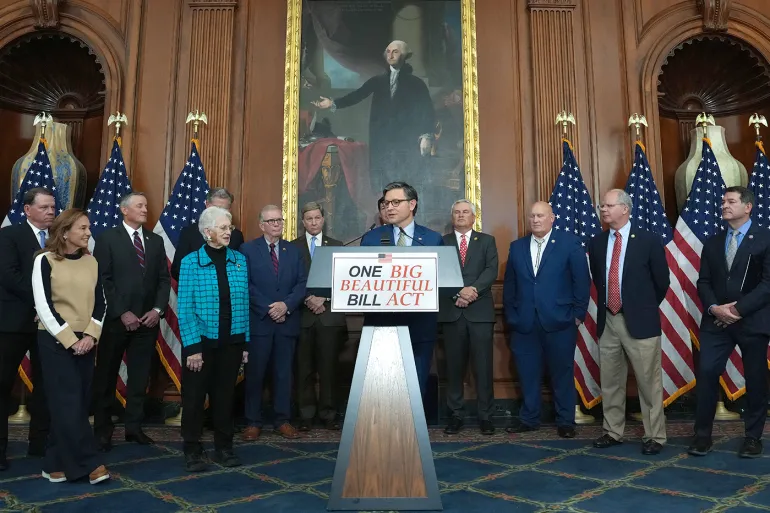 نيوزويك: هذه الشهادات العلمية غير 