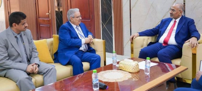 الزُبيدي يؤكد حرص مجلس القيادة الرئاسي على تطوير أداء الأجهزة الأمنية وبناء قدراتها